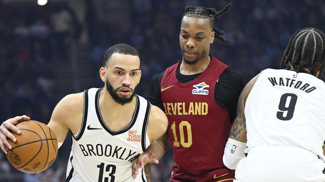 更是年轻球 更是年轻球