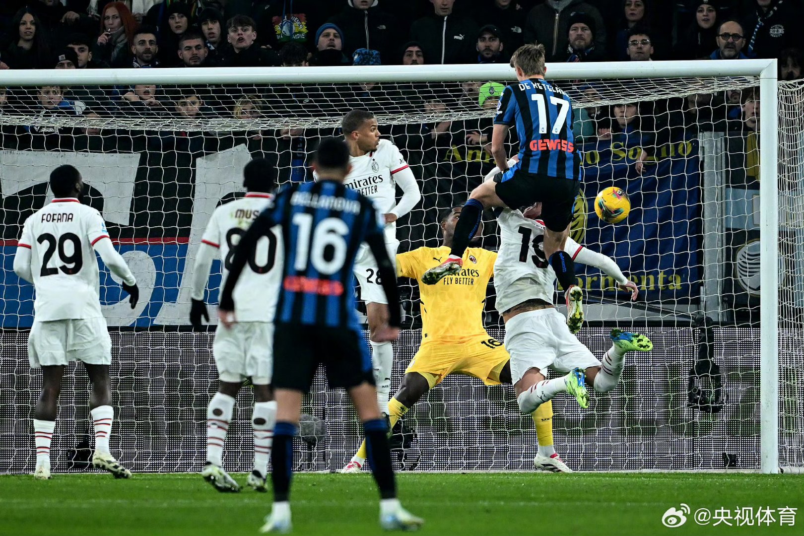 激烈争议 激烈争议