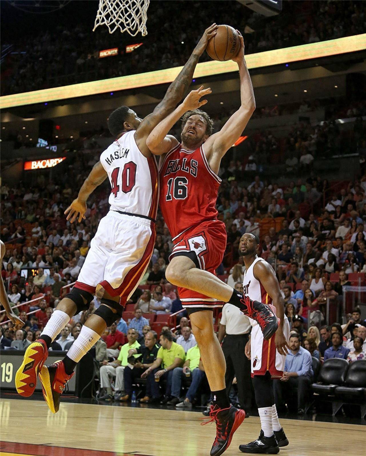 待中保持了 待中保持了