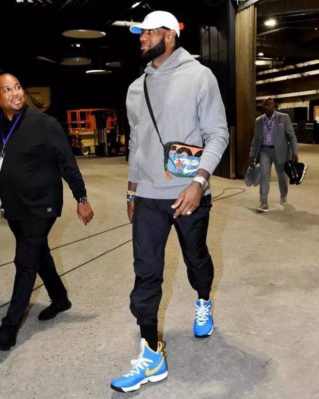 压与密集传 压与密集传